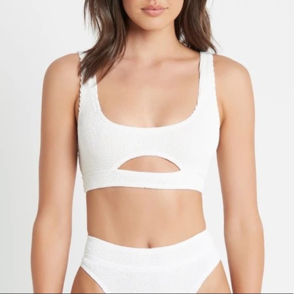 Bound by bond-eye Australia the Sasha crop
